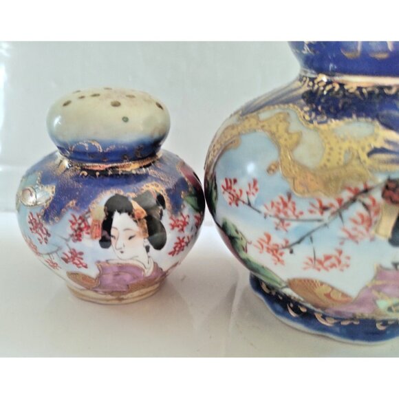 Rare Handpainted Japanese GEISHA Salt & Pepper & Sugar Shaker Set - Picture 3 of 16